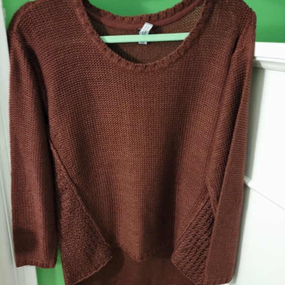 Design Lab pullover sweater - Picture 2 of 12